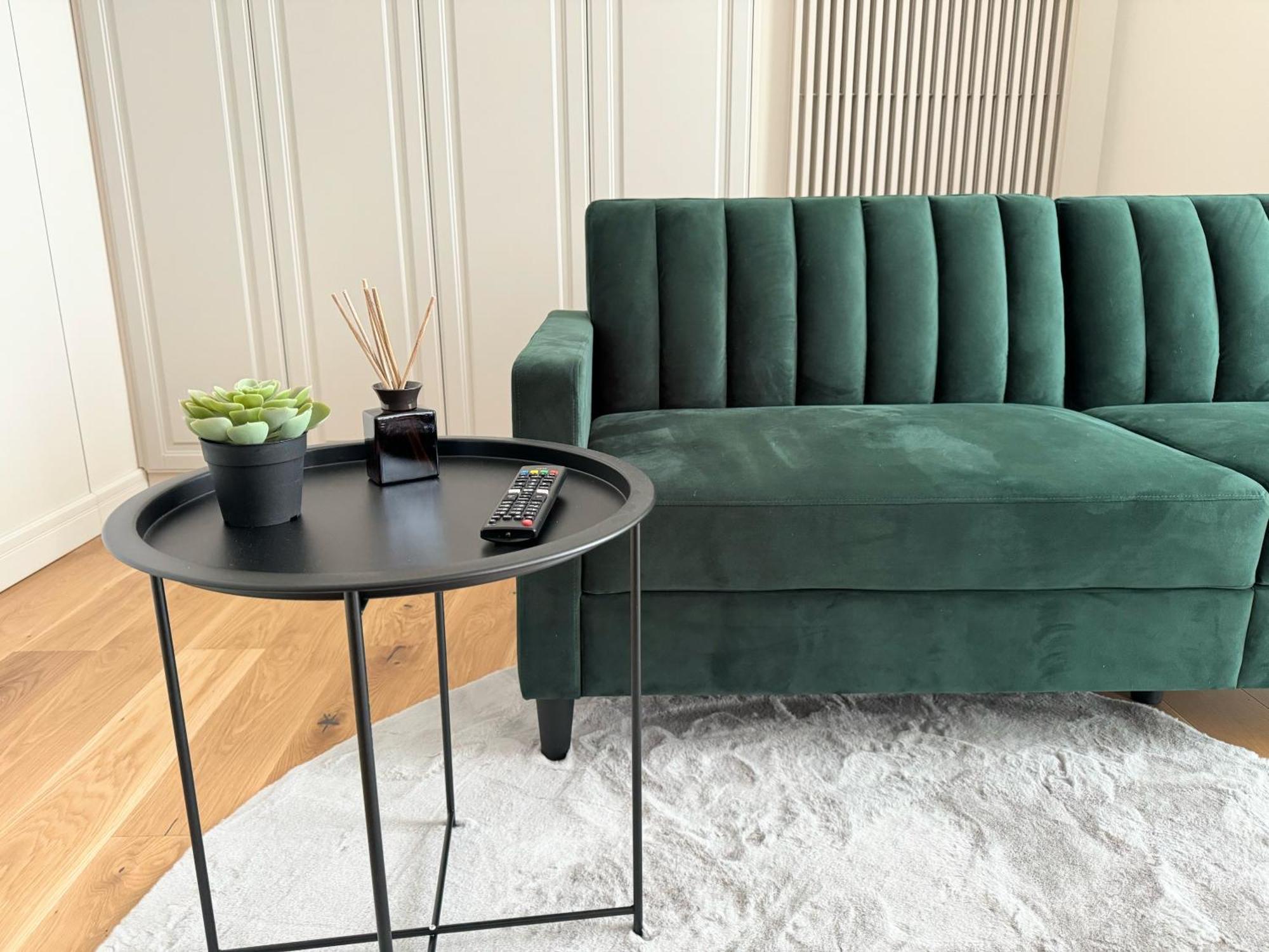 Stylish Apartment Getaway With Self Check-In And Free Parking Lot Arad Esterno foto